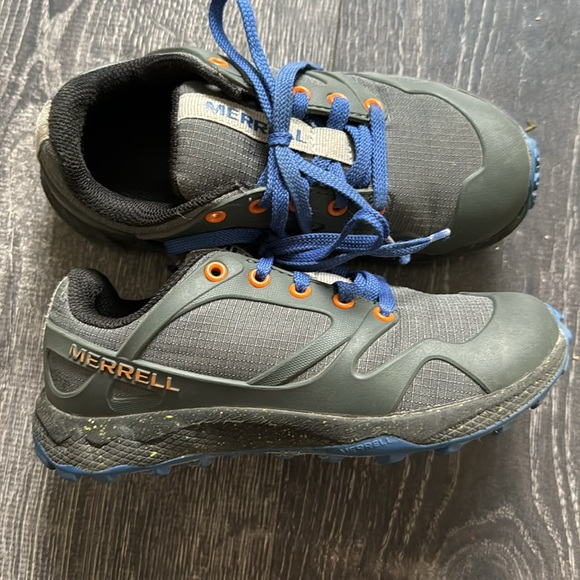 Merrill boys shoes - Picture 6 of 8